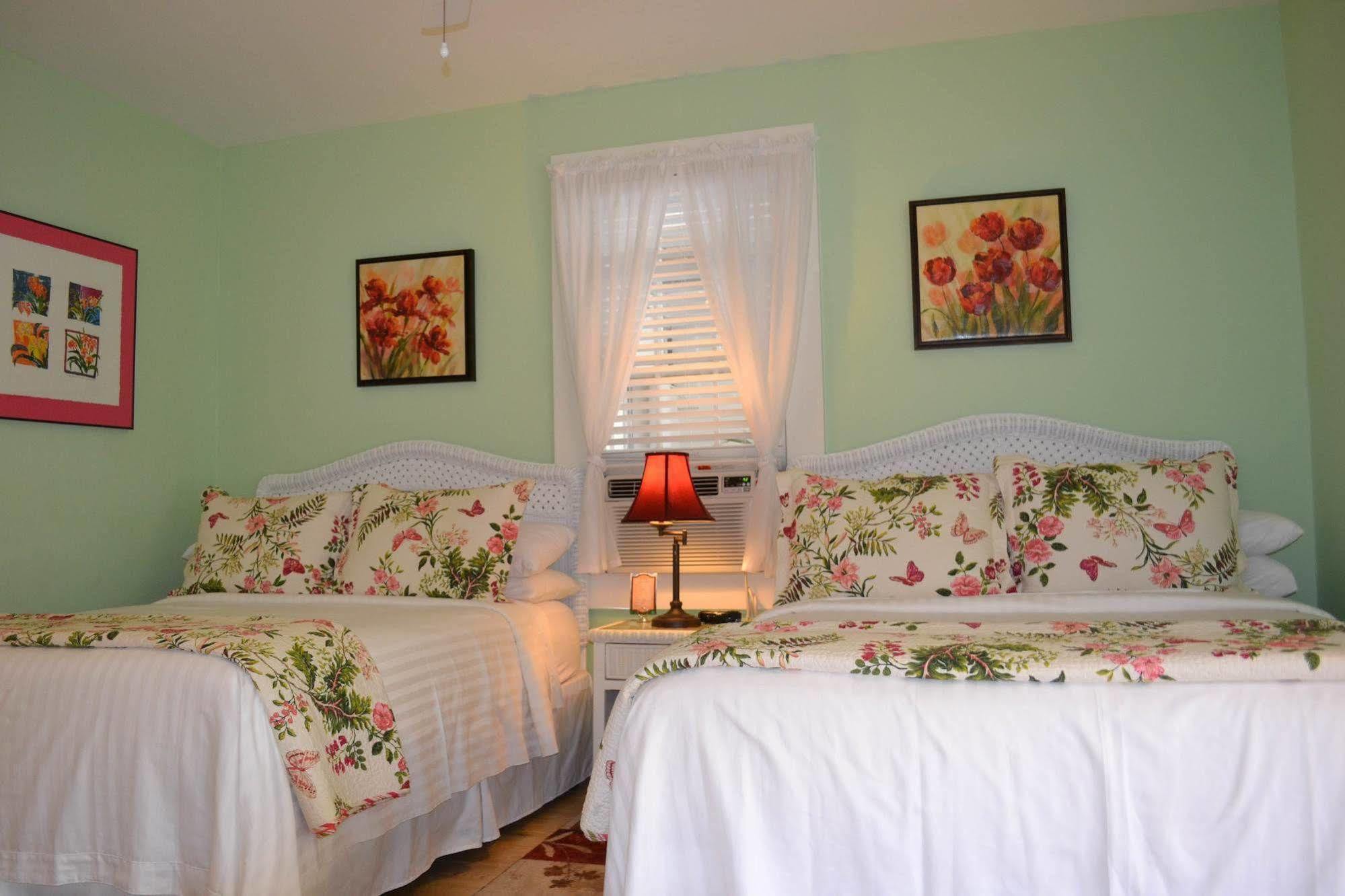 Speakeasy Inn (Adults Only) Key West Bagian luar foto
